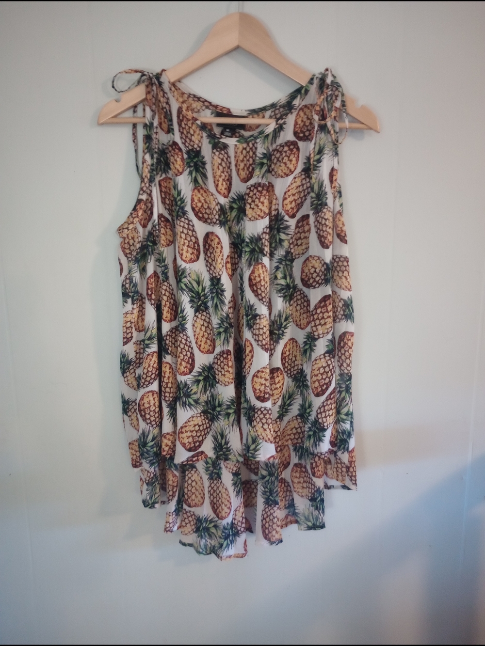 Nicole Miller Pineapple Print Trapeze/Tunic Top Size M